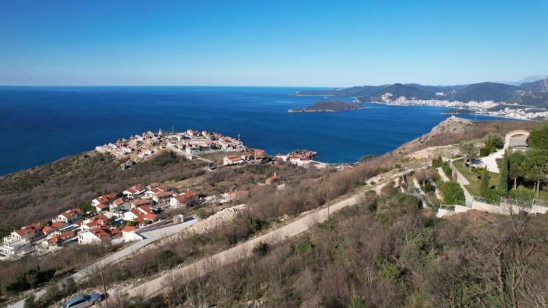 Участок с  панорамным видом на Адриатическое  море в Близикуче